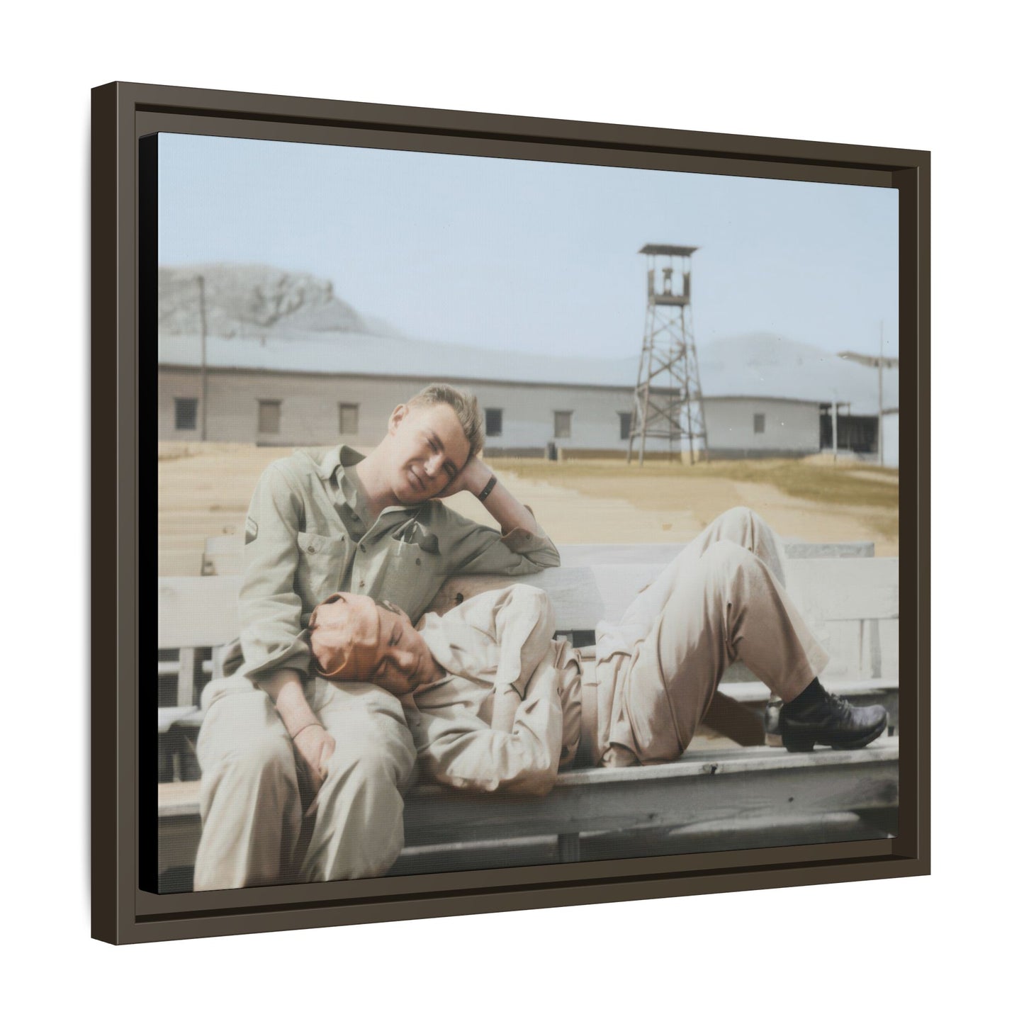 paire 096 | Framed Vintage Photo - Matte Canvas