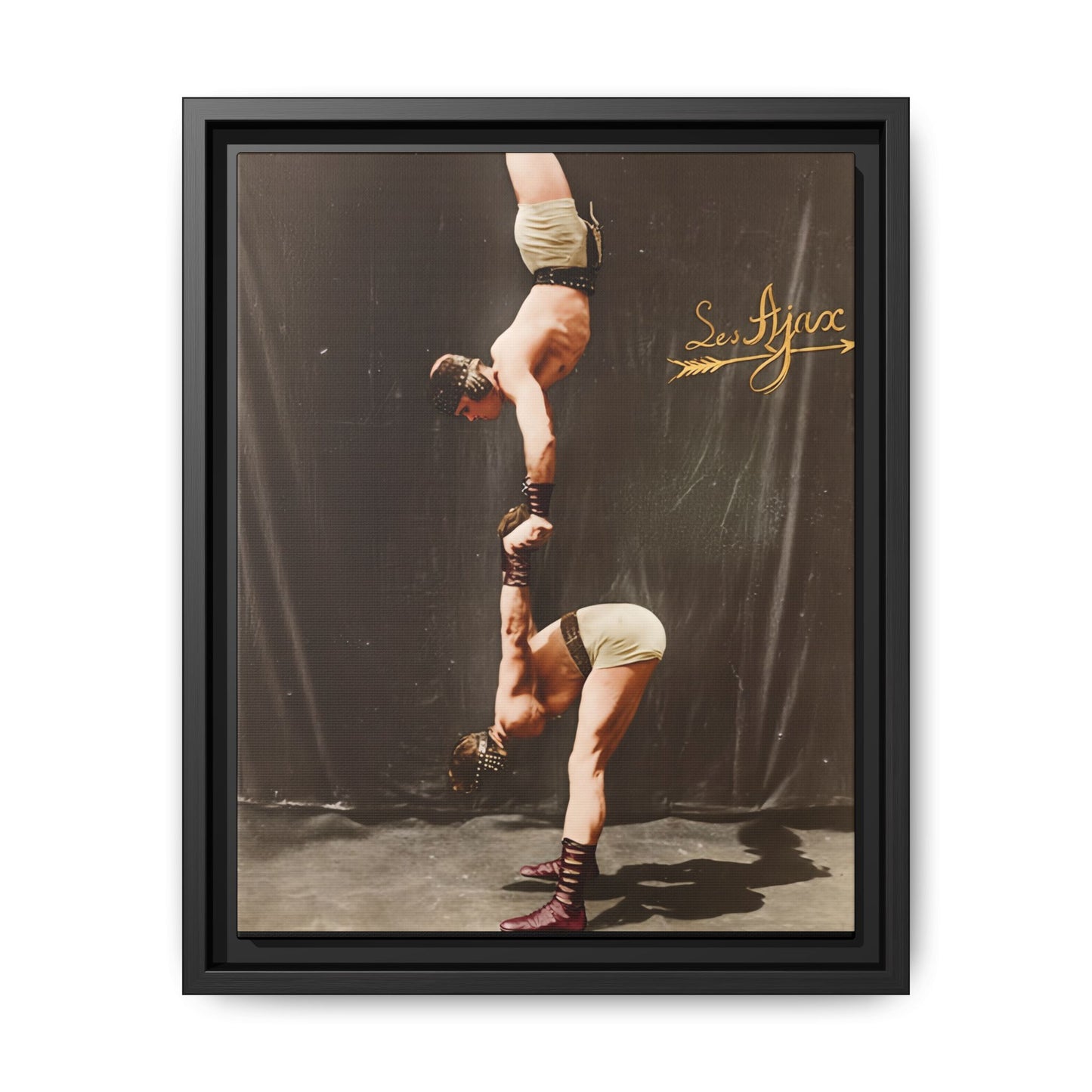 athlétisme 014 | Framed Vintage Photo - Matte Canvas