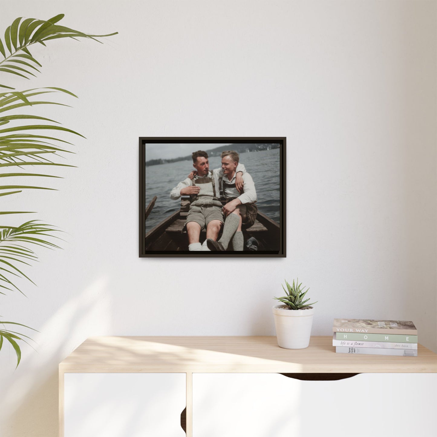 paire 116 | Framed Vintage Photo - Matte Canvas