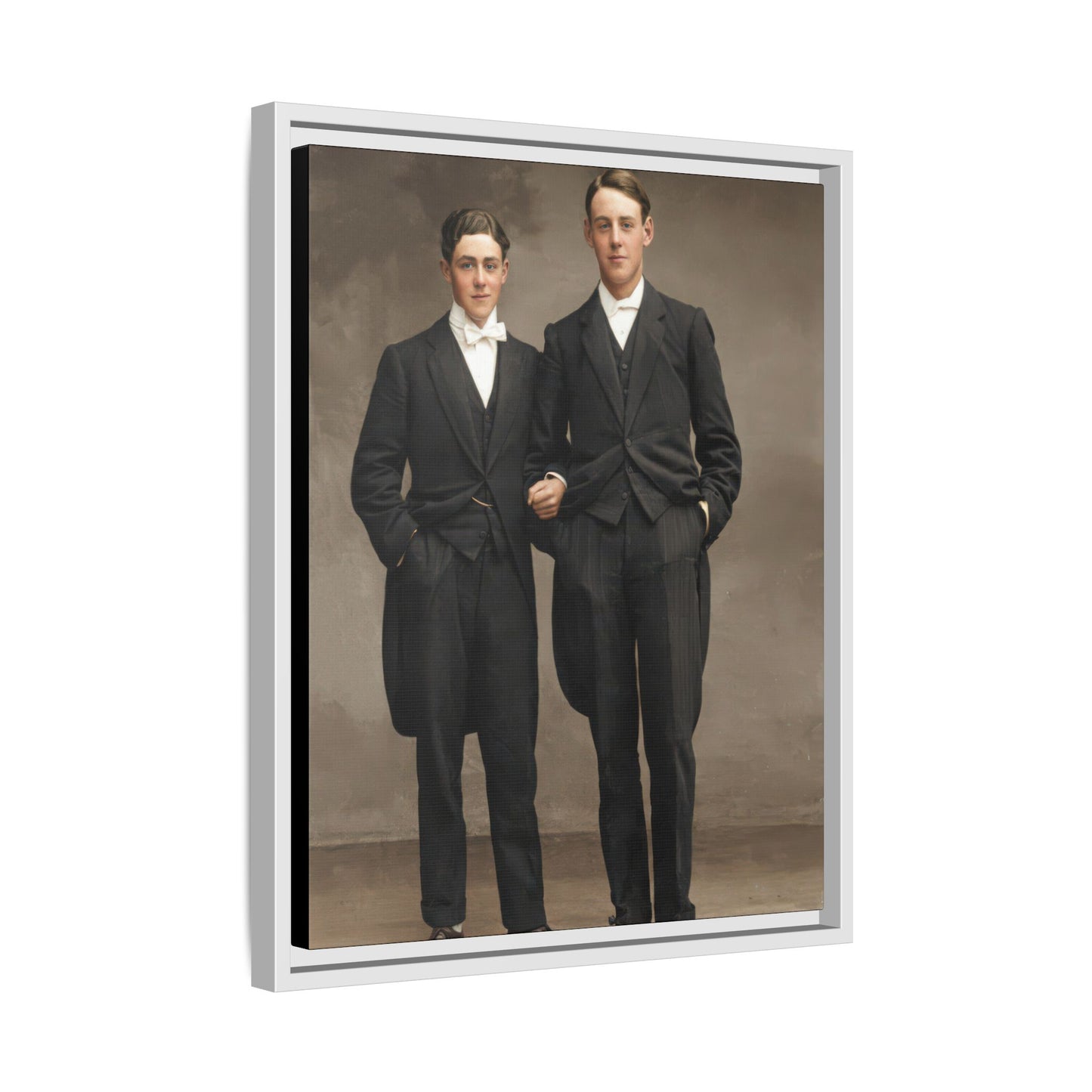 paire 131 | Framed Vintage Photo - Matte Canvas