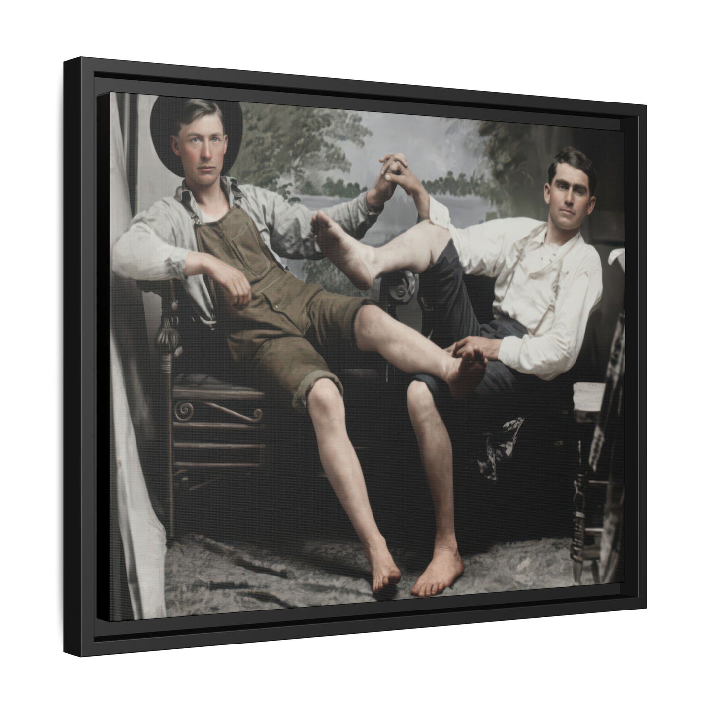 paire 118 | Framed Vintage Photo - Matte Canvas