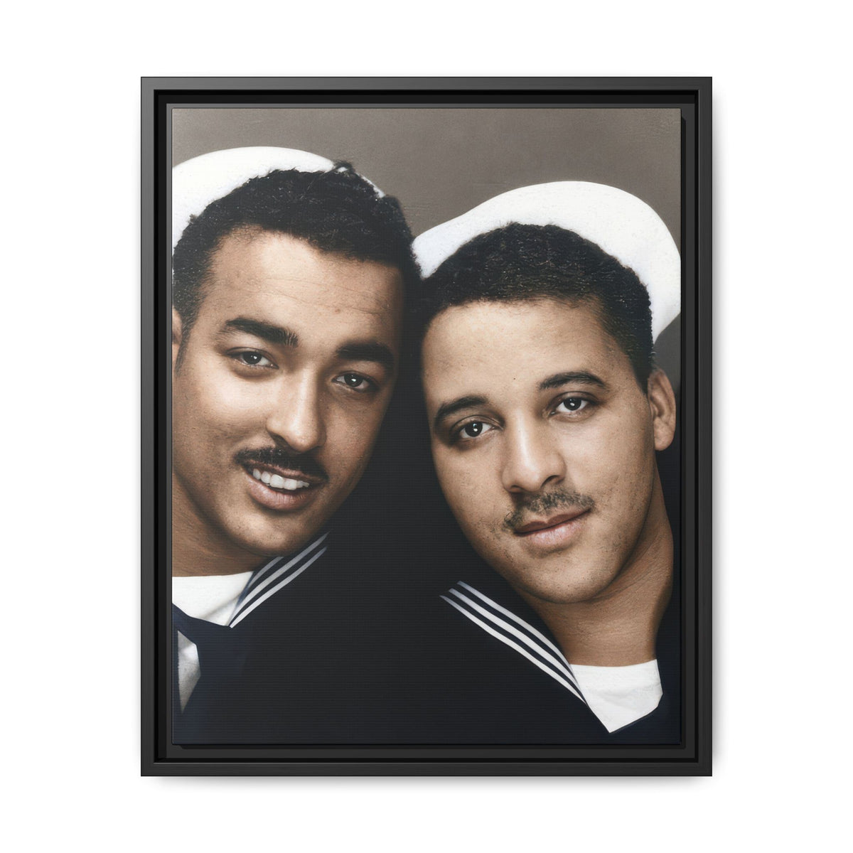 paire 157 | Framed Vintage Photo - Matte Canvas