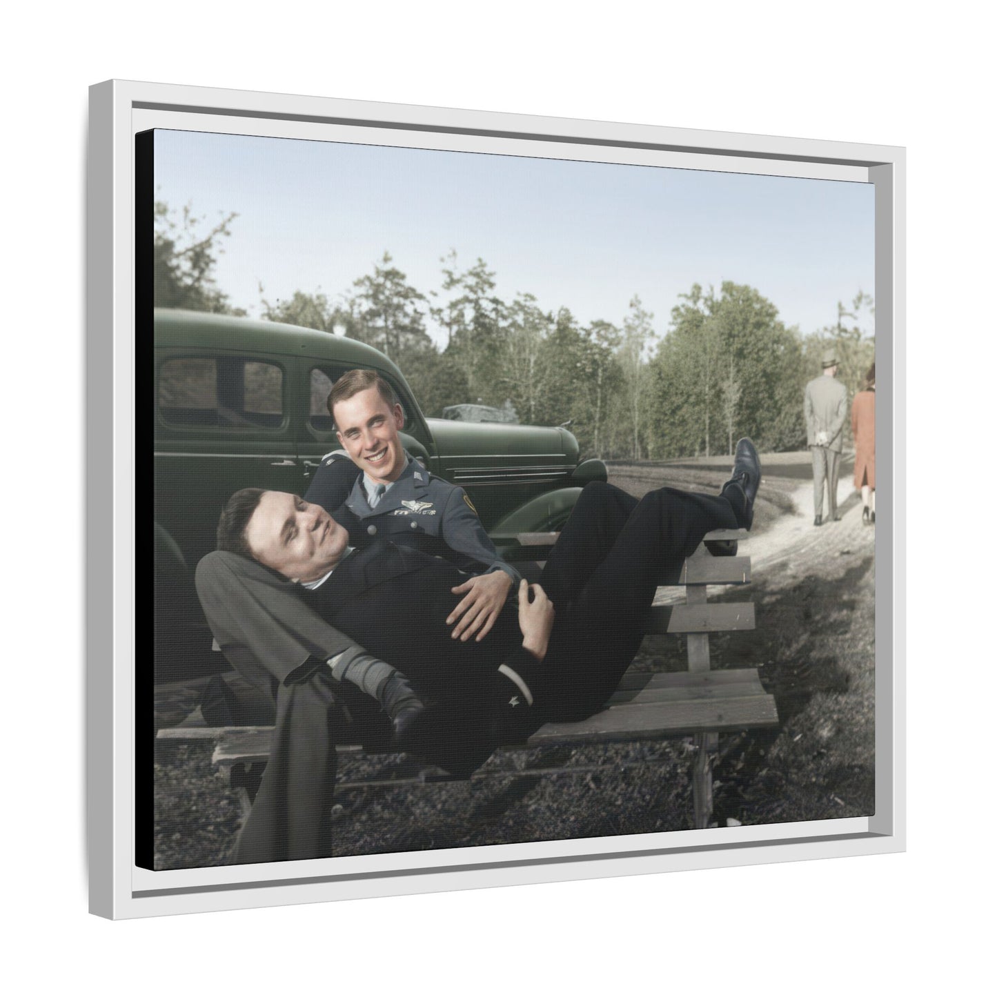 paire 107 | Framed Vintage Photo - Matte Canvas