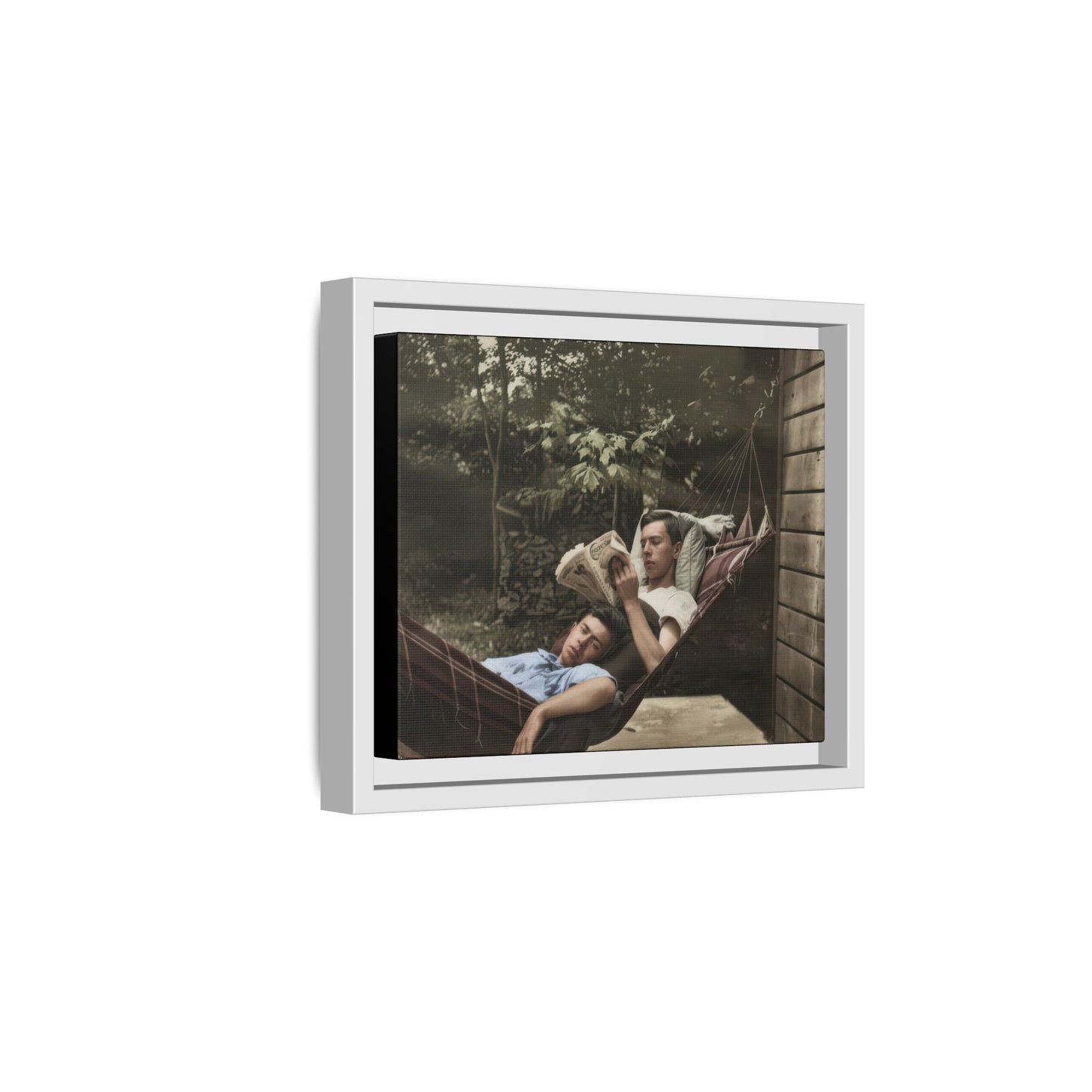 paire 094 | Framed Vintage Photo - Matte Canvas