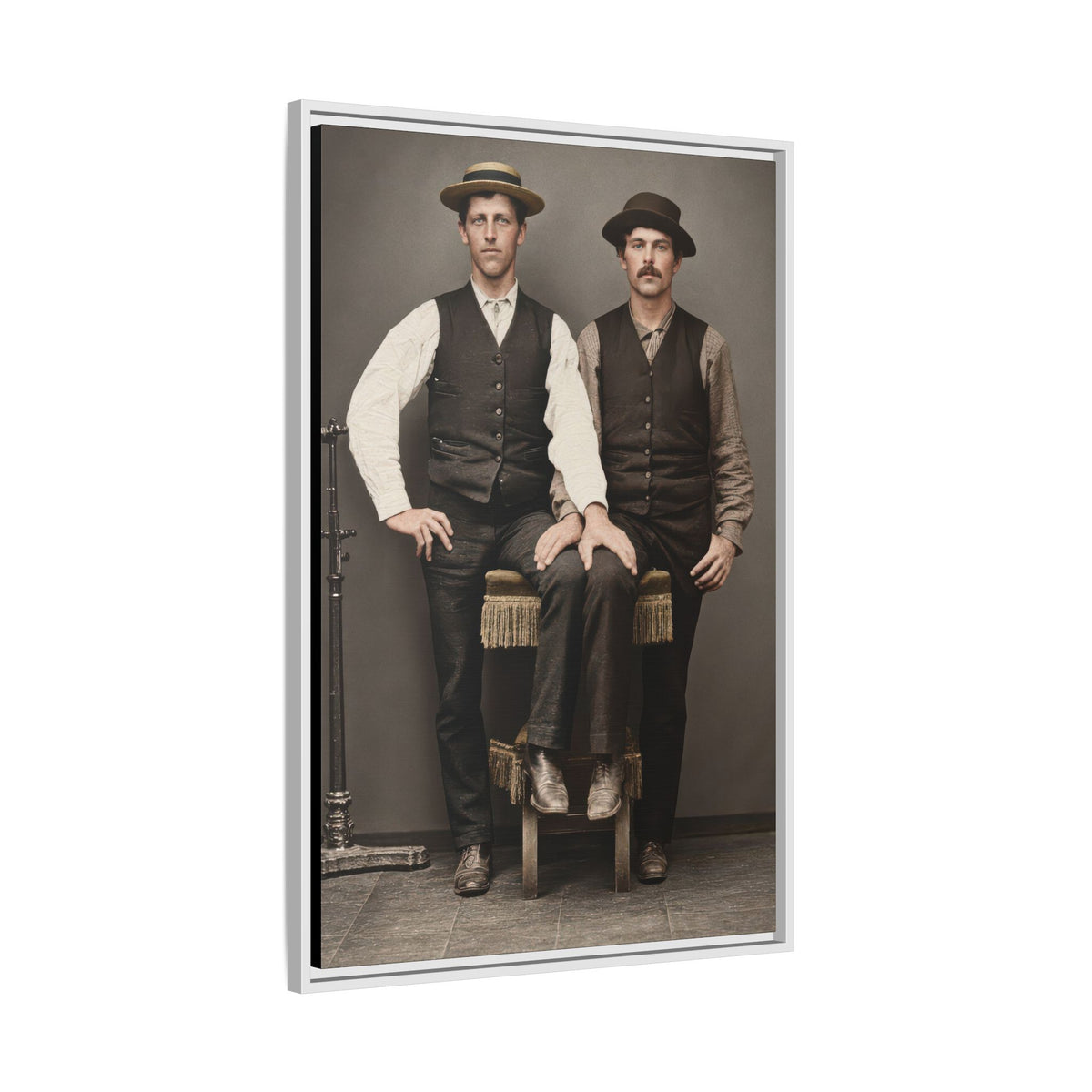paire 163 | Framed Vintage Photo - Matte Canvas