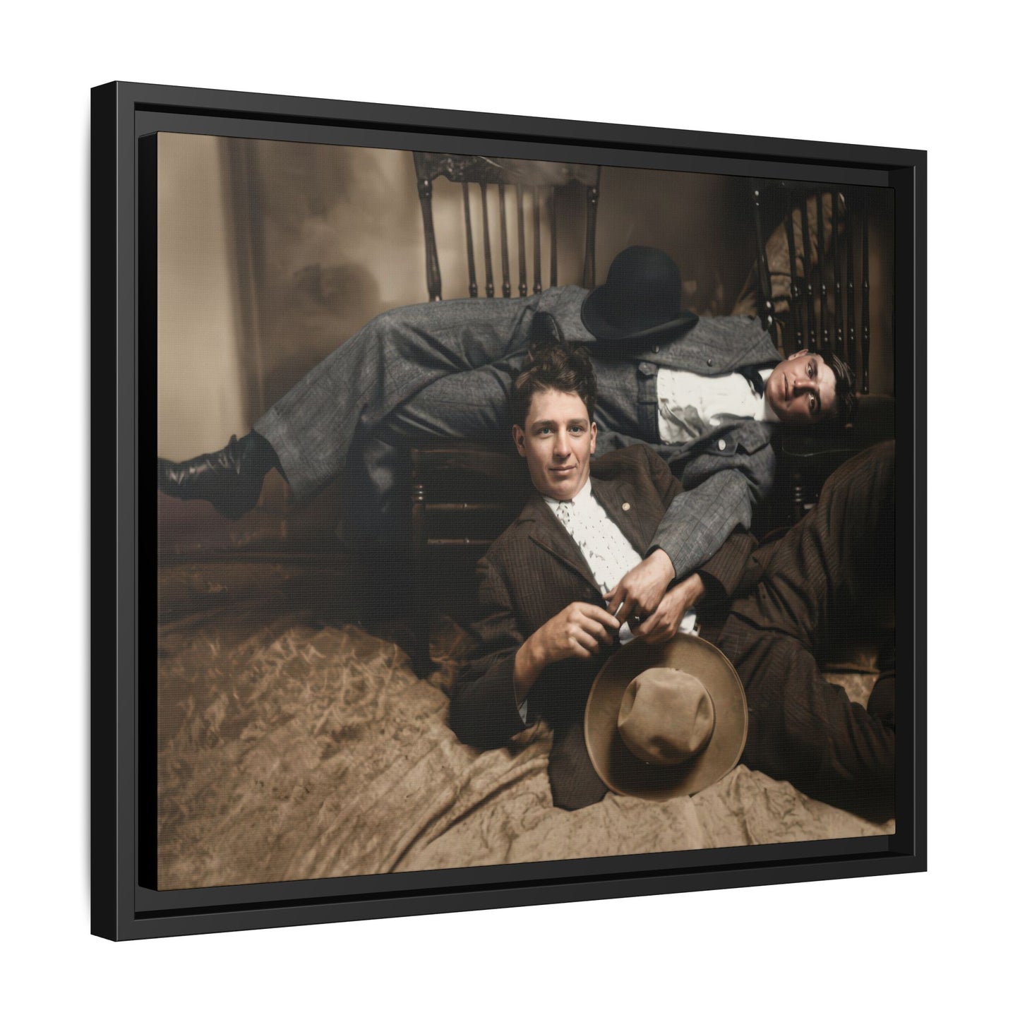 paire 020 | Framed Vintage Photo - Matte Canvas