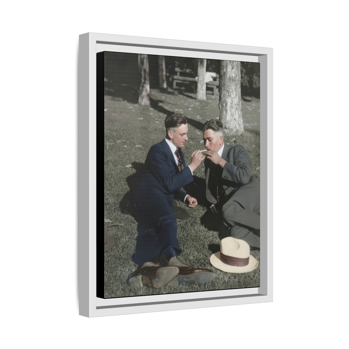 paire 072 | Framed Vintage Photo - Matte Canvas