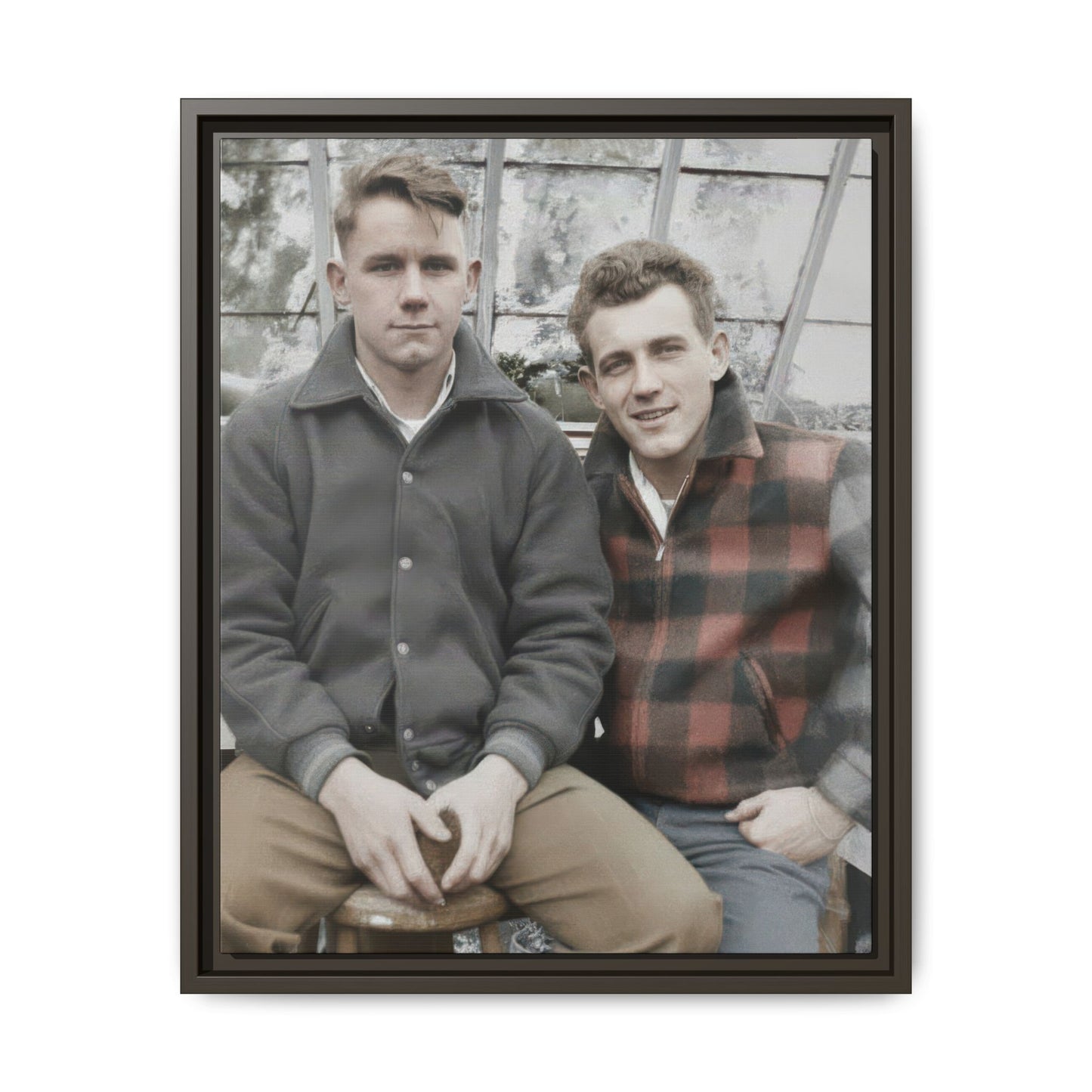 paire 104 | Framed Vintage Photo - Matte Canvas