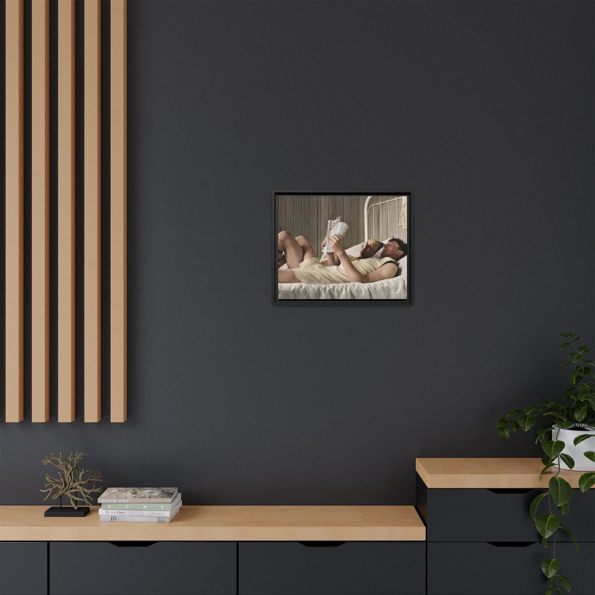 paire 160 | Framed Vintage Photo - Matte Canvas