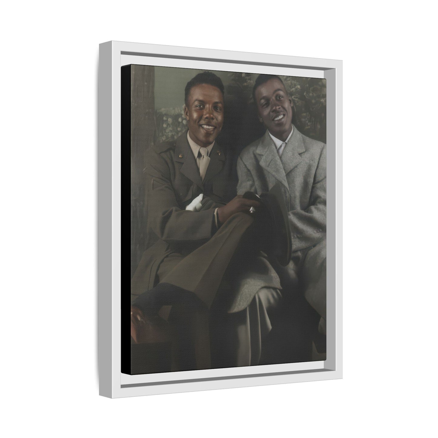 paire 095 | Framed Vintage Photo - Matte Canvas