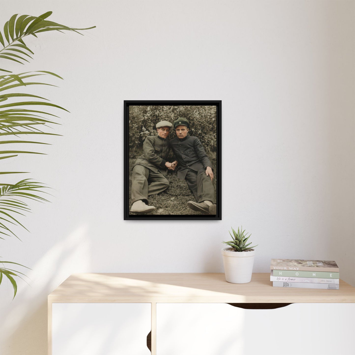 paire 127 | Framed Vintage Photo - Matte Canvas