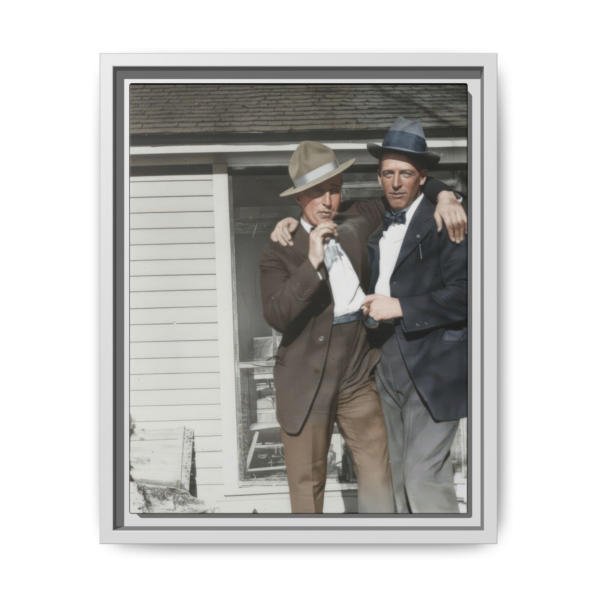 Vintage outdoor archival portrait framed canvas wall décor