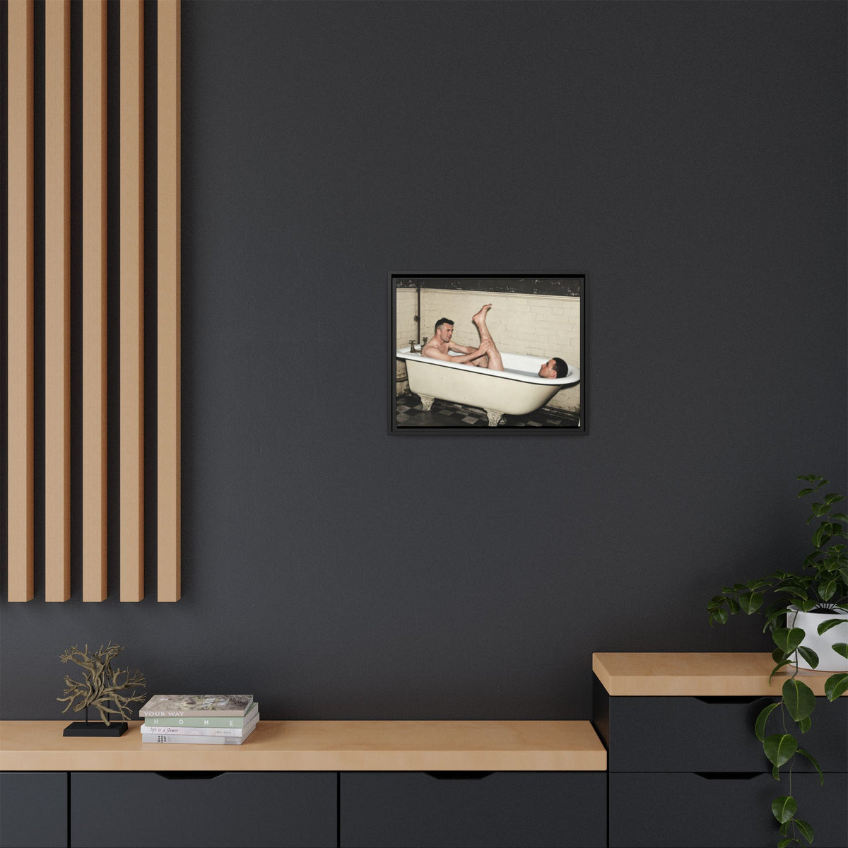 paire 162 | Framed Vintage Photo - Matte Canvas