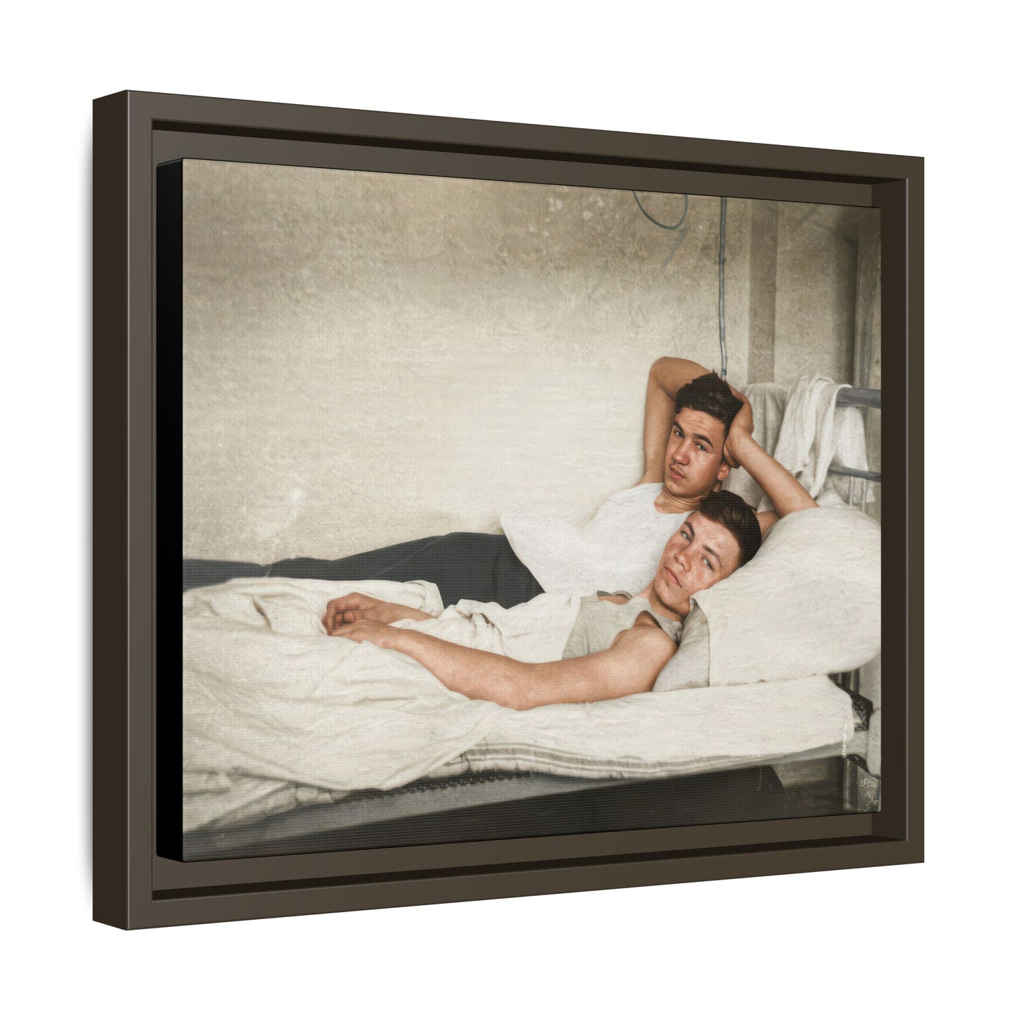 paire 146 | Framed Vintage Photo - Matte Canvas