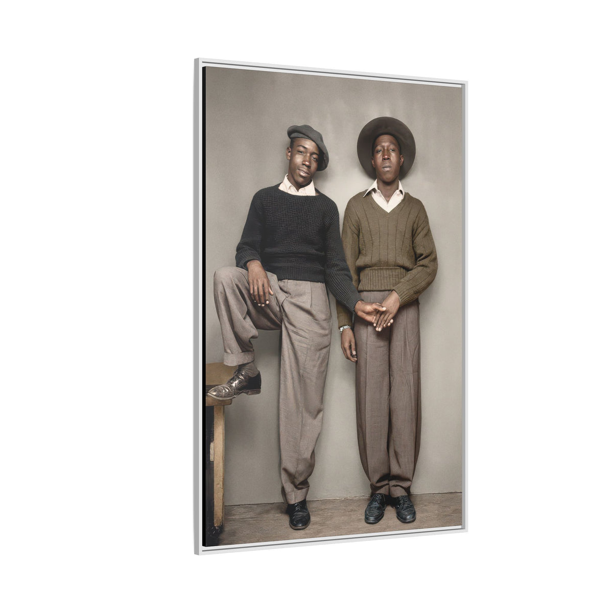 paire 161 | Framed Vintage Photo - Matte Canvas