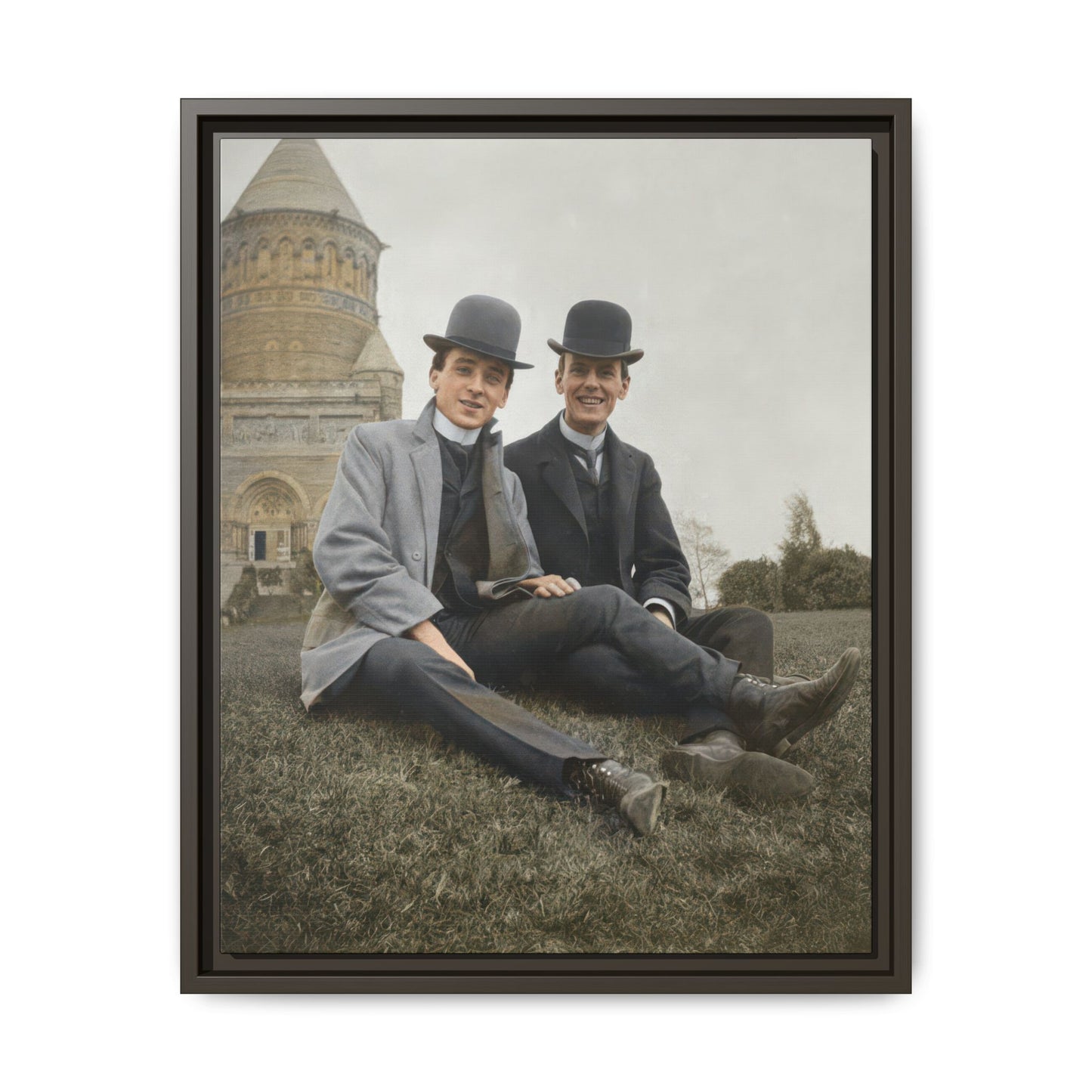 paire 070 | Framed Vintage Photo - Matte Canvas