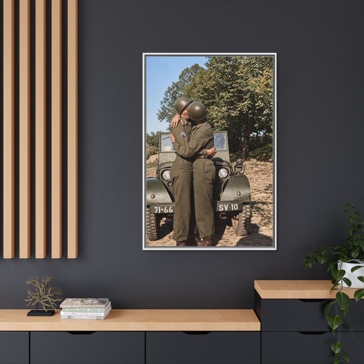 paire 065 | Framed Vintage Photo - Matte Canvas