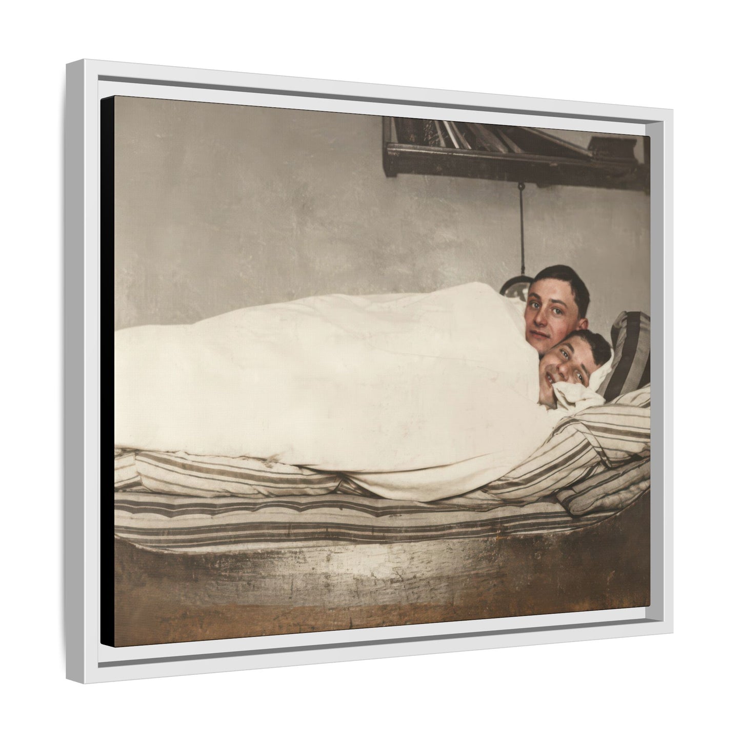 paire 117 | Framed Vintage Photo - Matte Canvas