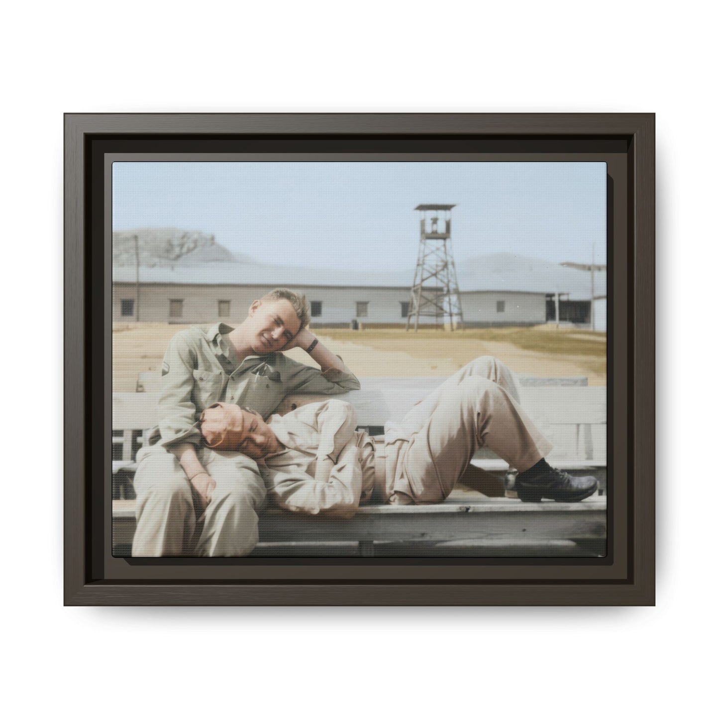 paire 096 | Framed Vintage Photo - Matte Canvas