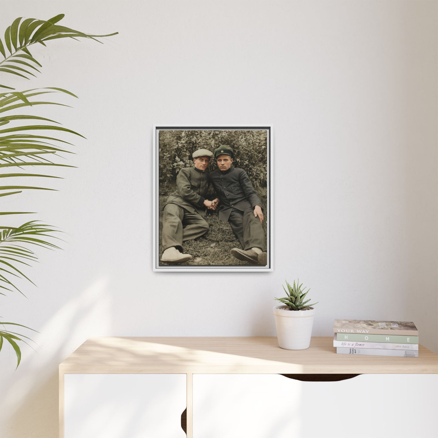 paire 127 | Framed Vintage Photo - Matte Canvas
