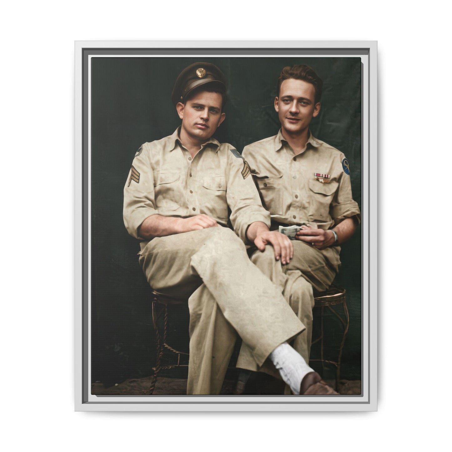 paire 135 | Framed Vintage Photo - Matte Canvas