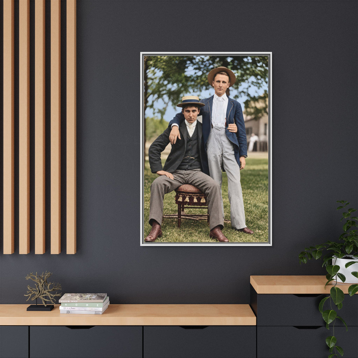 paire 167 | Framed Vintage Photo - Matte Canvas