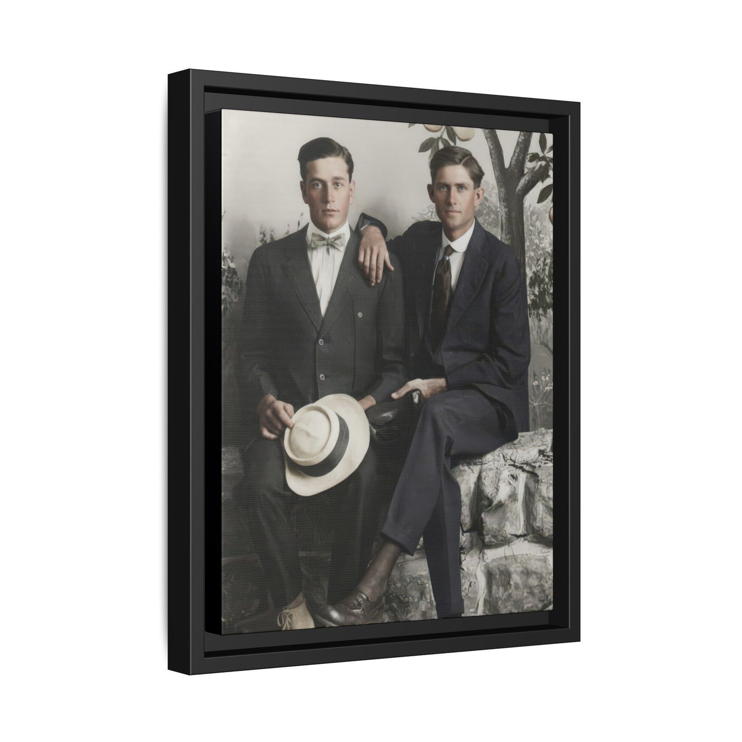 paire 062 | Framed Vintage Photo - Matte Canvas