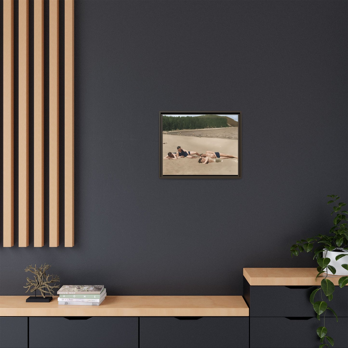 nager 026 | Framed Vintage Photo - Matte Canvas