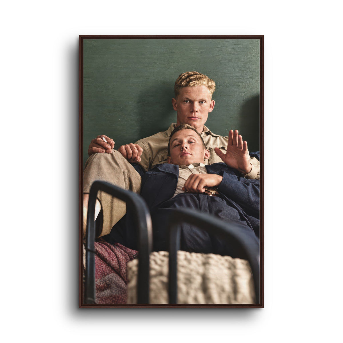 paire 046 | Framed Vintage Photo - Matte Canvas