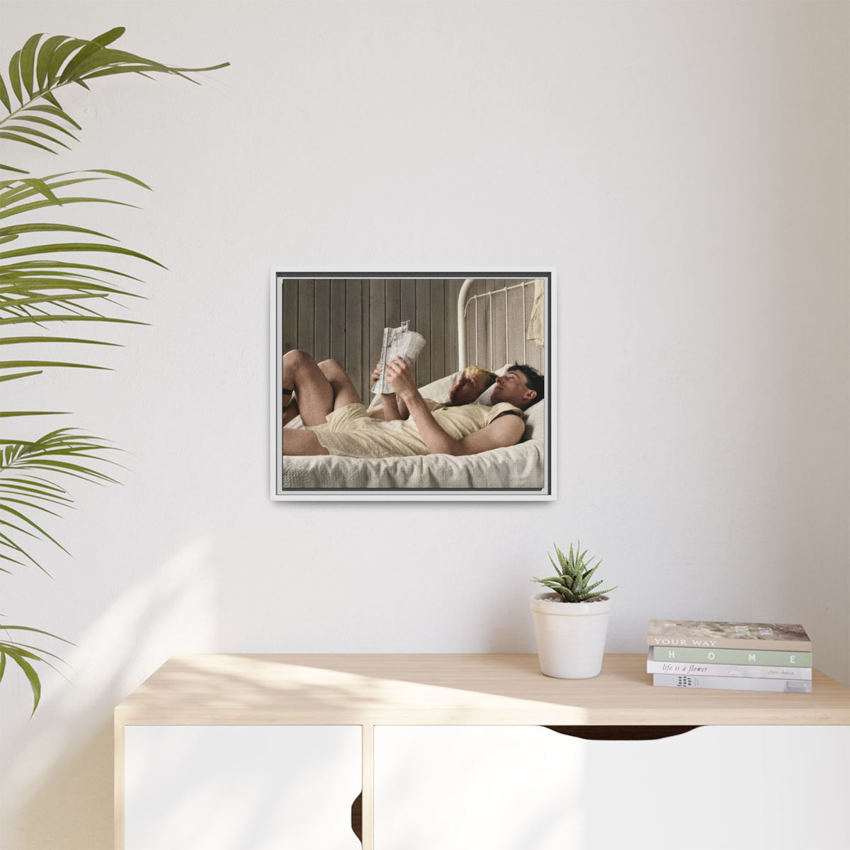 paire 160 | Framed Vintage Photo - Matte Canvas