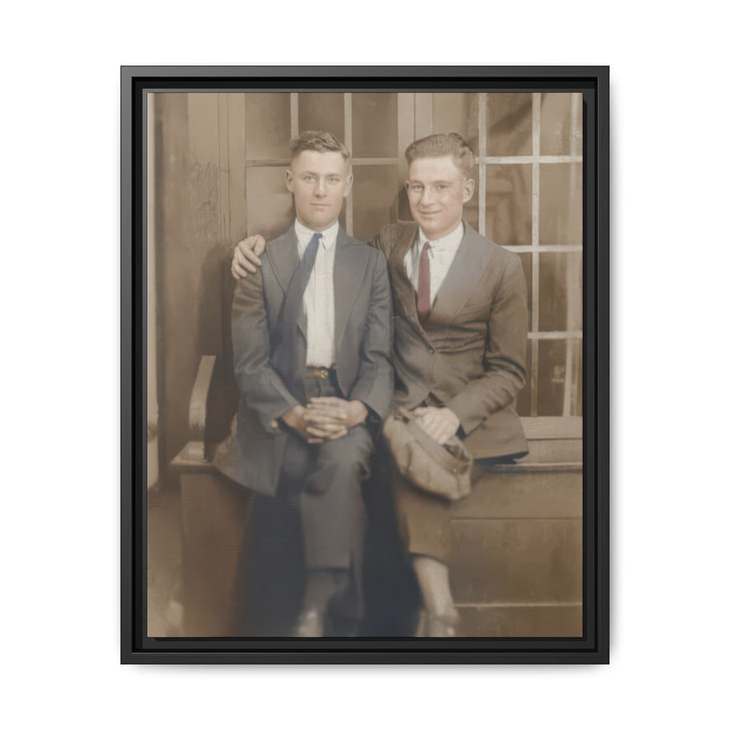 paire 105 | Framed Vintage Photo - Matte Canvas