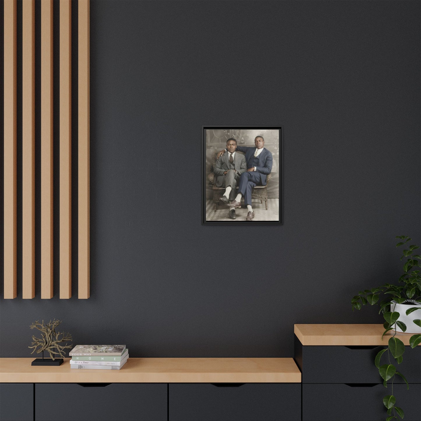 paire 112 | Framed Vintage Photo - Matte Canvas