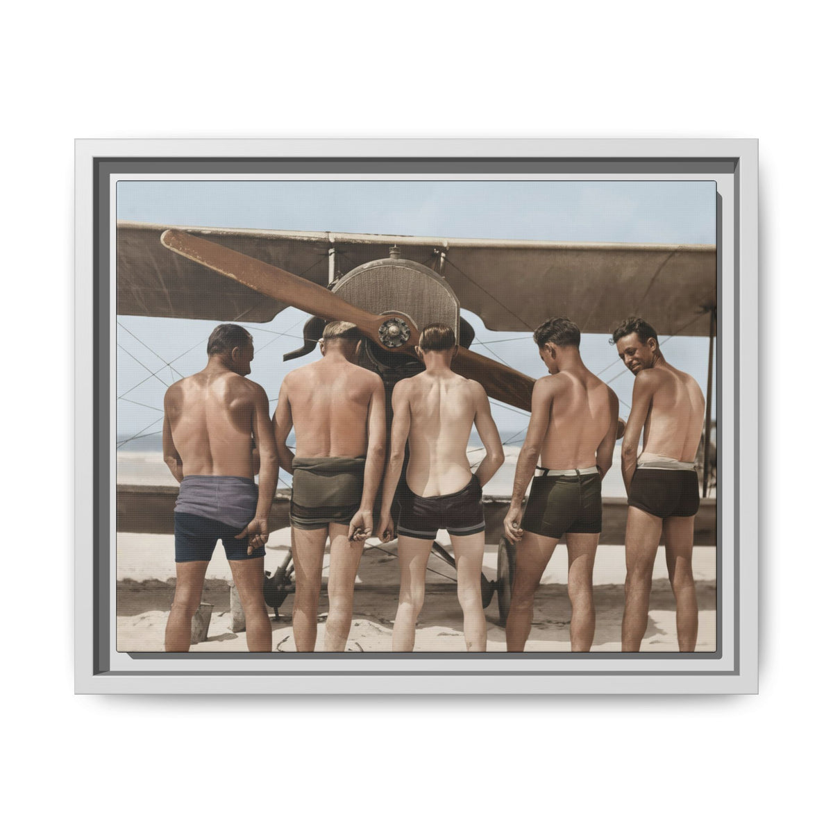 hommes 019 | Framed Vintage Photo - Matte Canvas