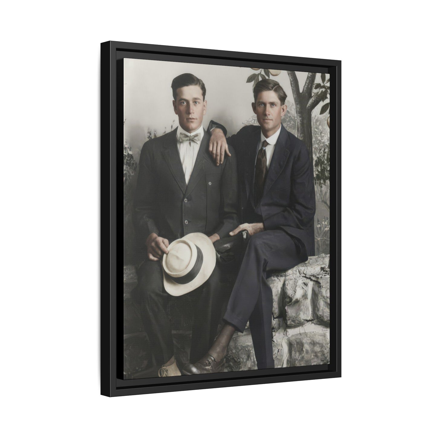 paire 062 | Framed Vintage Photo - Matte Canvas