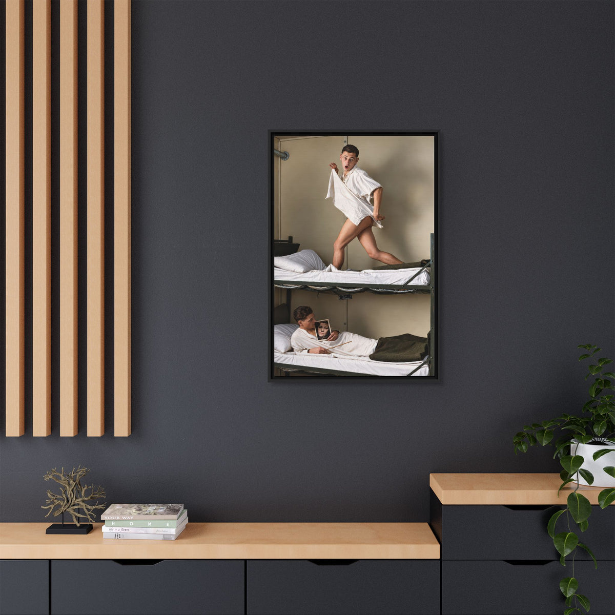paire 168 | Framed Vintage Photo - Matte Canvas