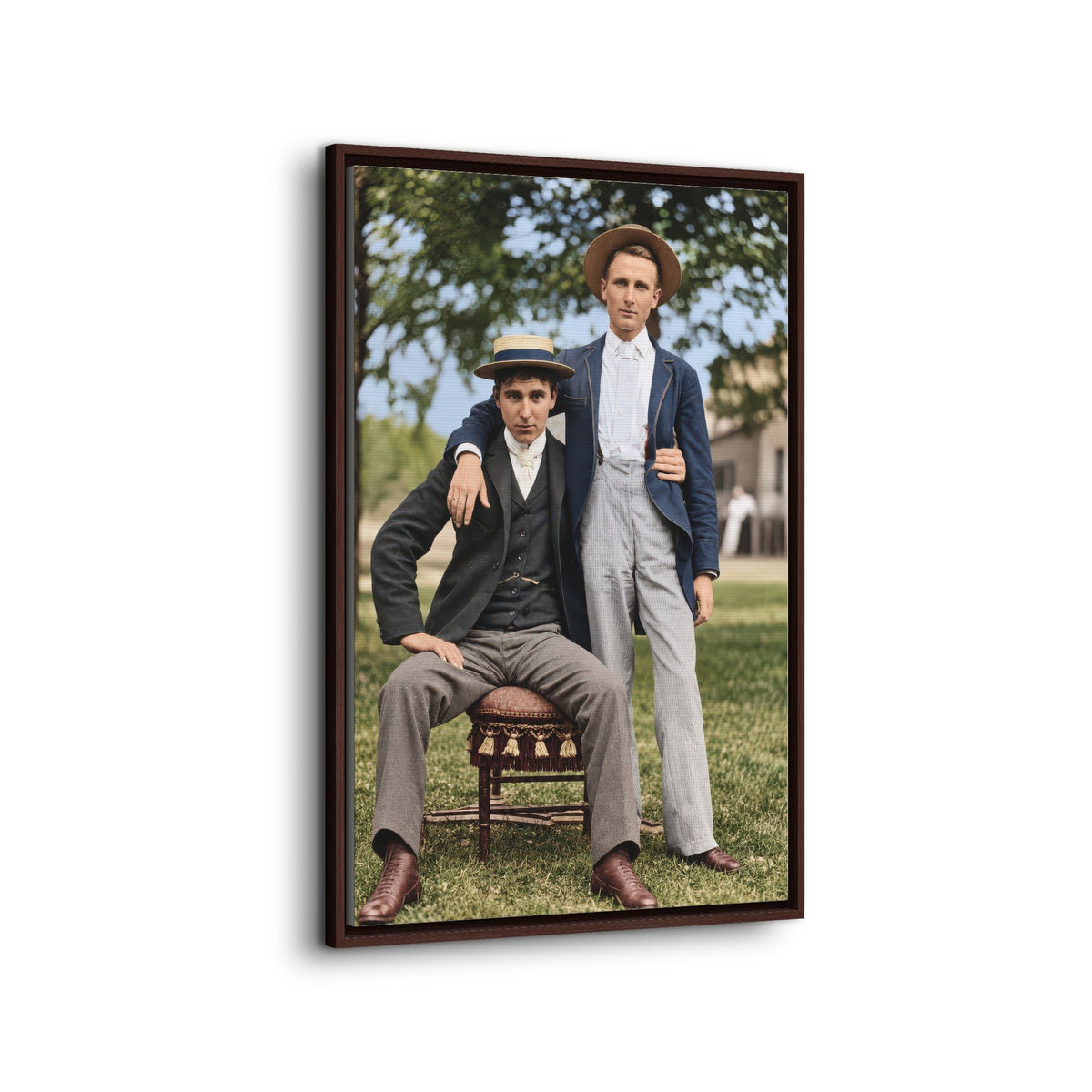 paire 167 | Framed Vintage Photo - Matte Canvas