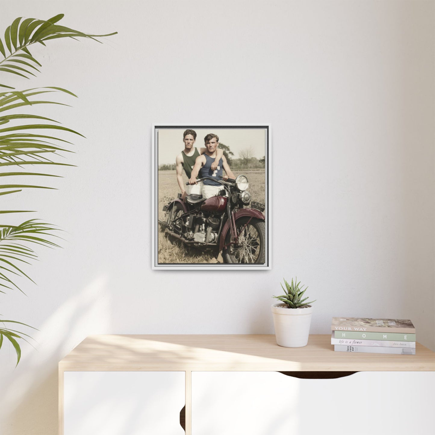 paire 055 | Framed Vintage Photo - Matte Canvas