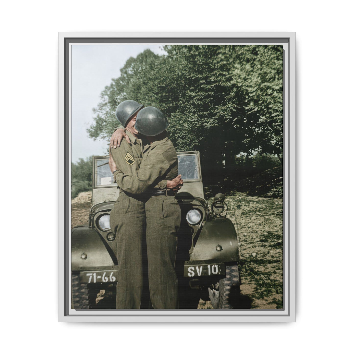 paire 065 | Framed Vintage Photo - Matte Canvas