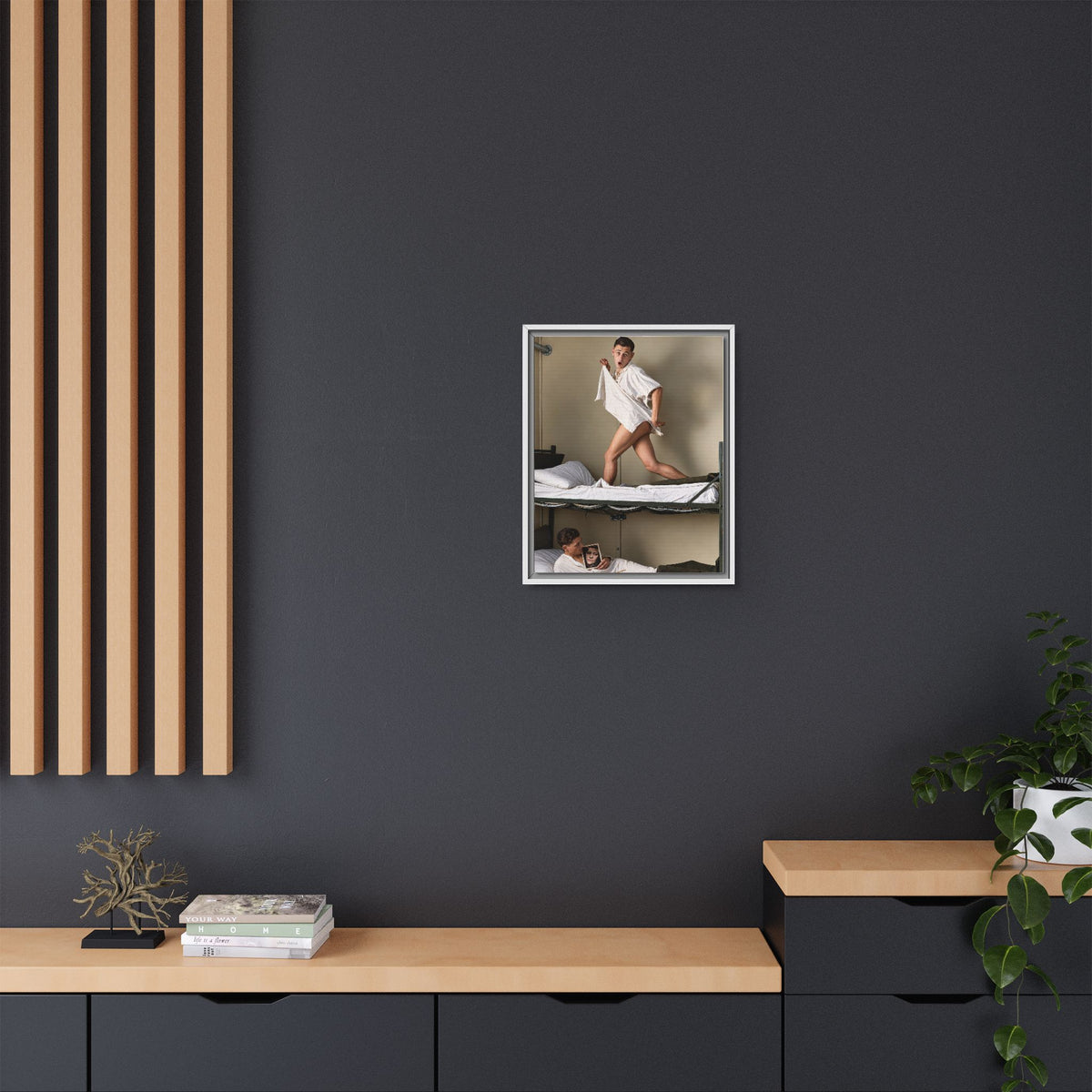 paire 168 | Framed Vintage Photo - Matte Canvas