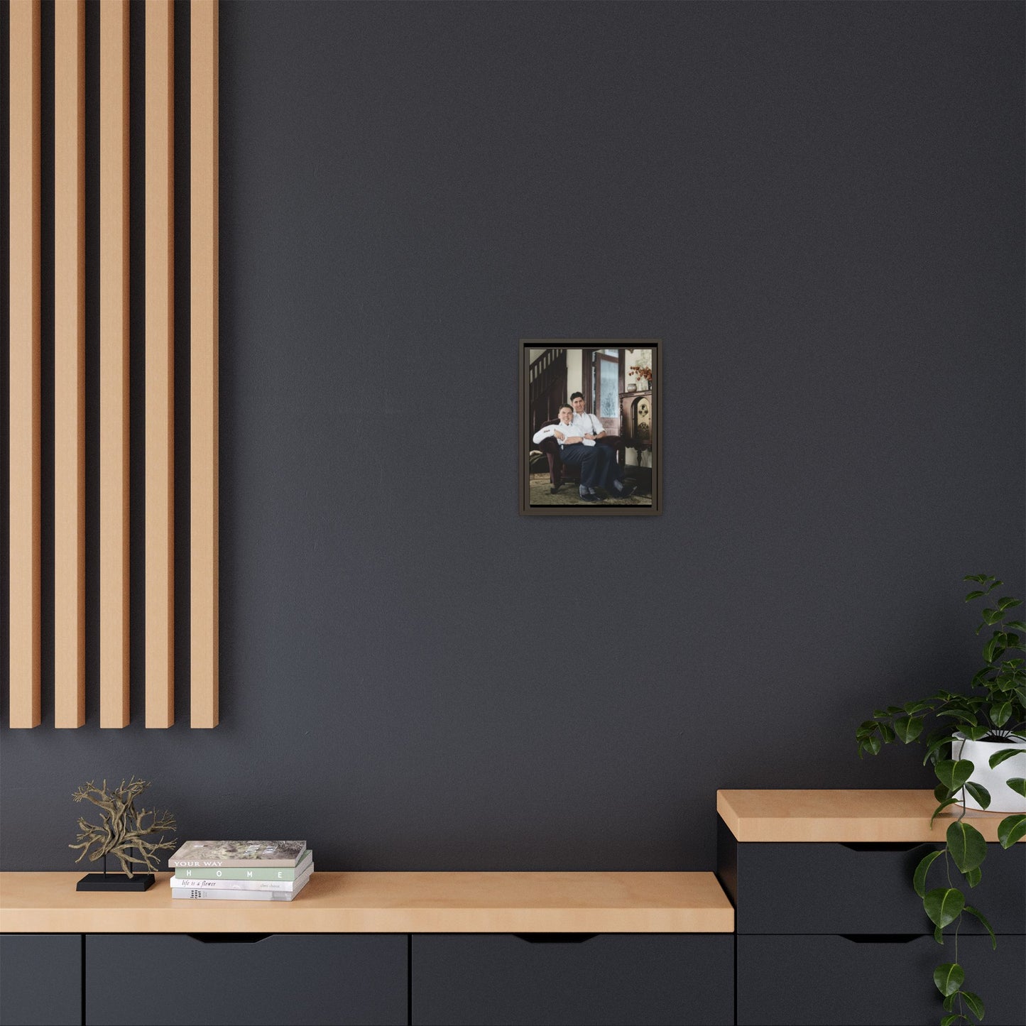 paire 053 | Framed Vintage Photo - Matte Canvas