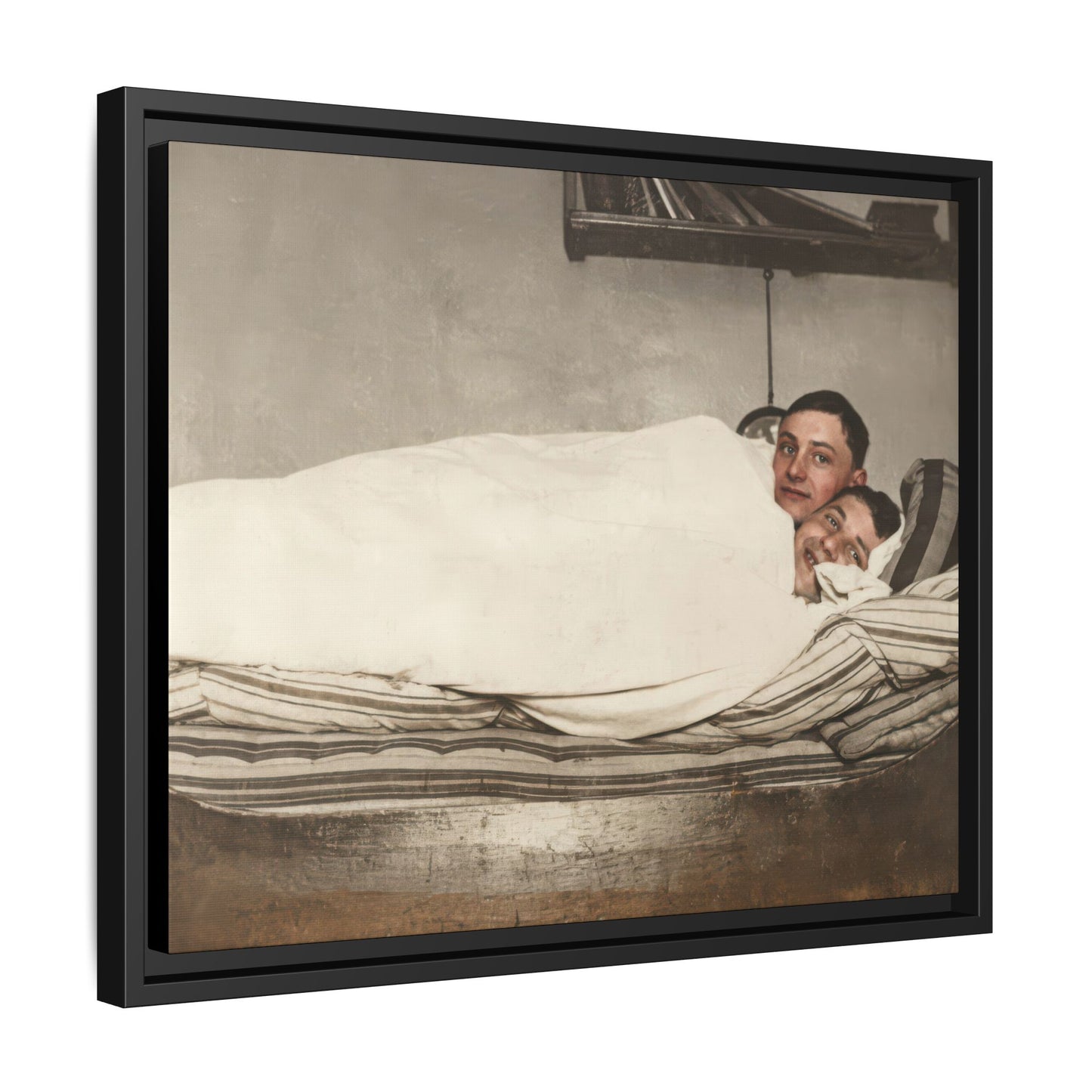 paire 117 | Framed Vintage Photo - Matte Canvas