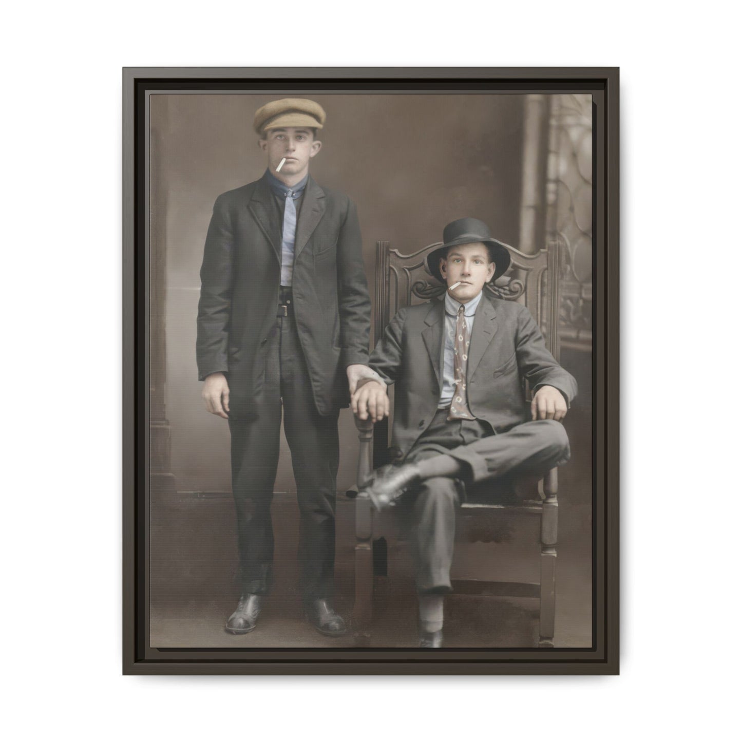 paire 076 | Framed Vintage Photo - Matte Canvas