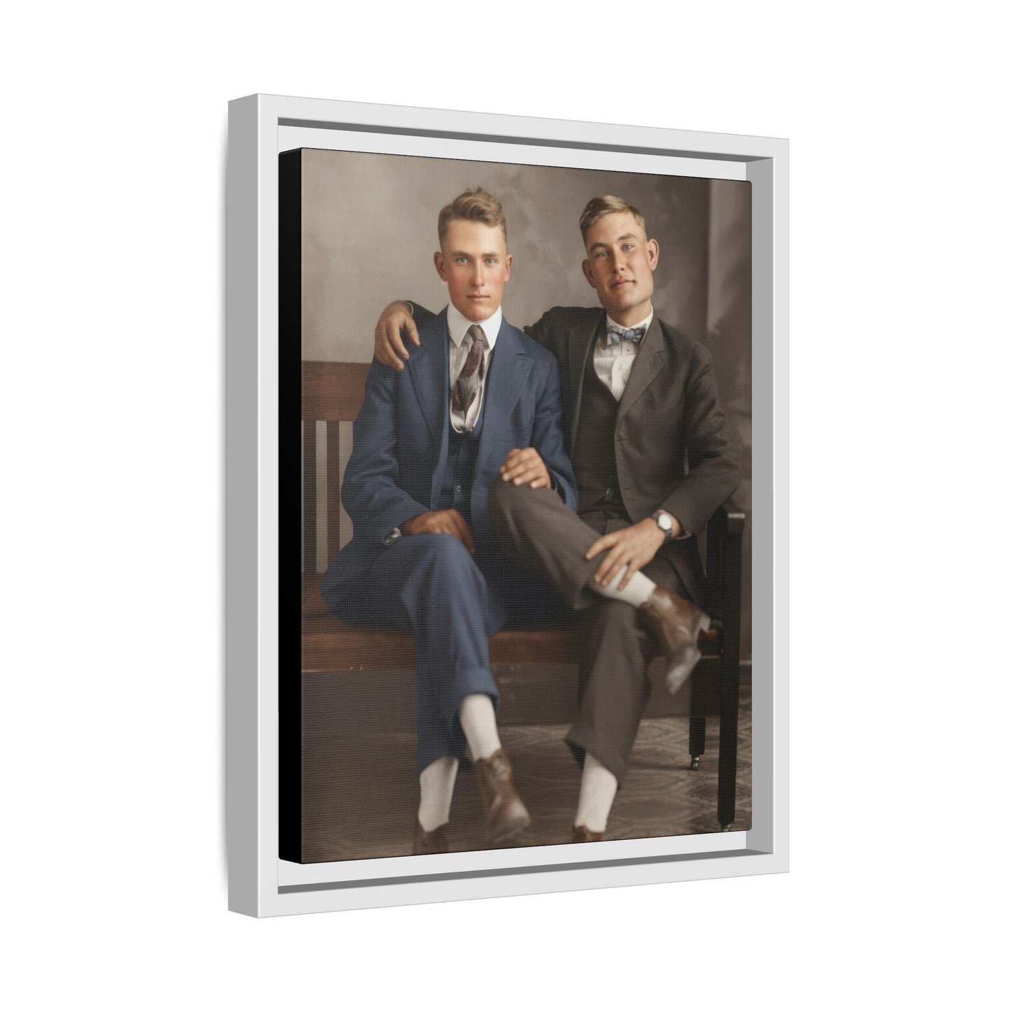paire 128 | Framed Vintage Photo - Matte Canvas
