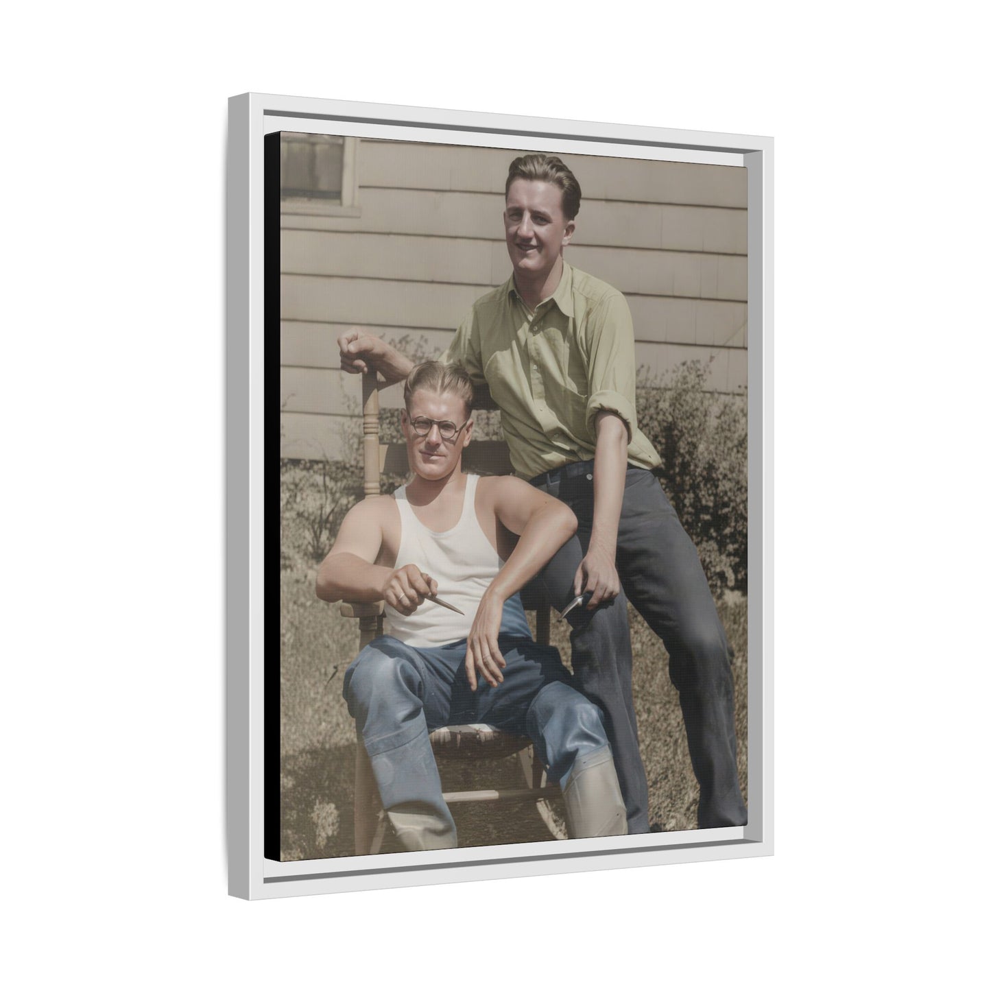 paire 064 | Framed Vintage Photo - Matte Canvas