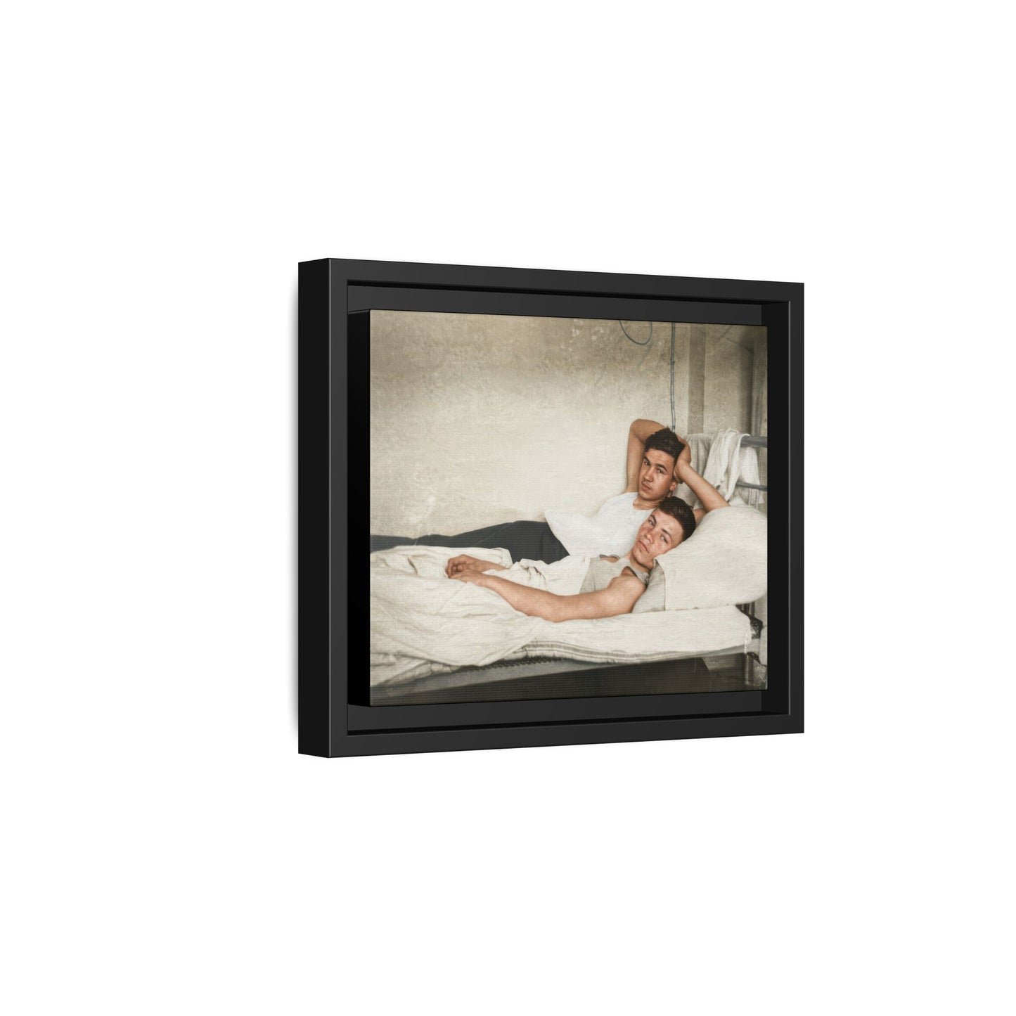 paire 146 | Framed Vintage Photo - Matte Canvas