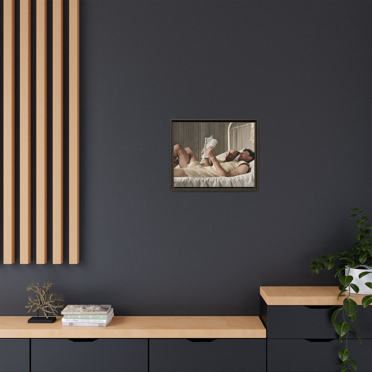 paire 160 | Framed Vintage Photo - Matte Canvas