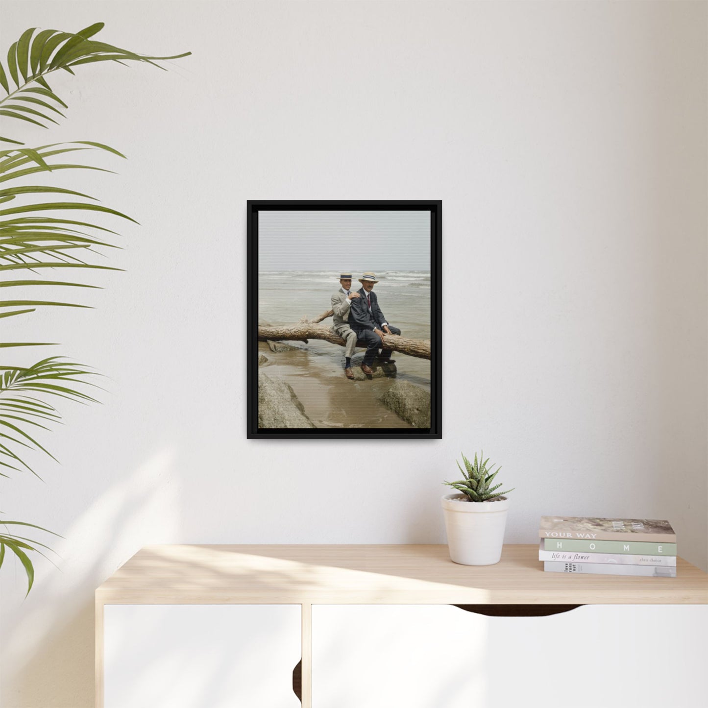 paire 031 | Framed Vintage Photo - Matte Canvas