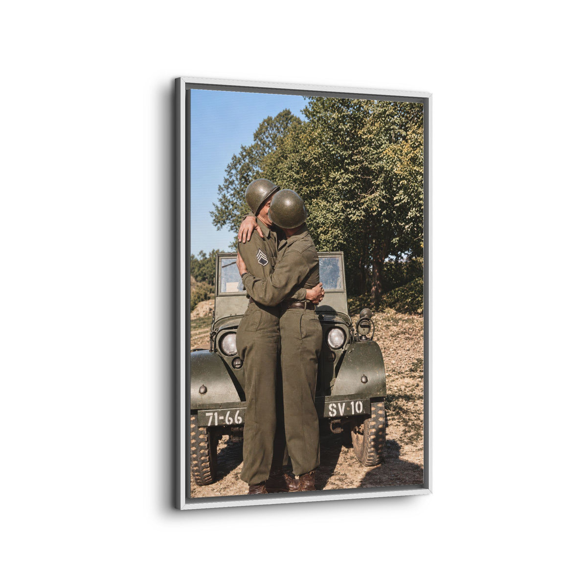 paire 065 | Framed Vintage Photo - Matte Canvas