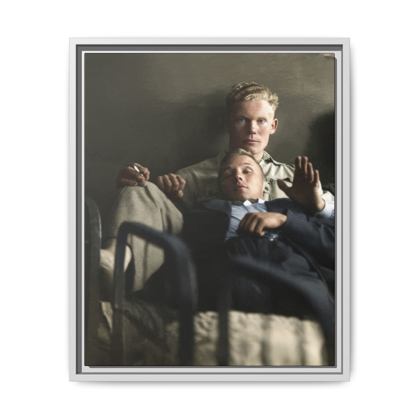 paire 046 | Framed Vintage Photo - Matte Canvas