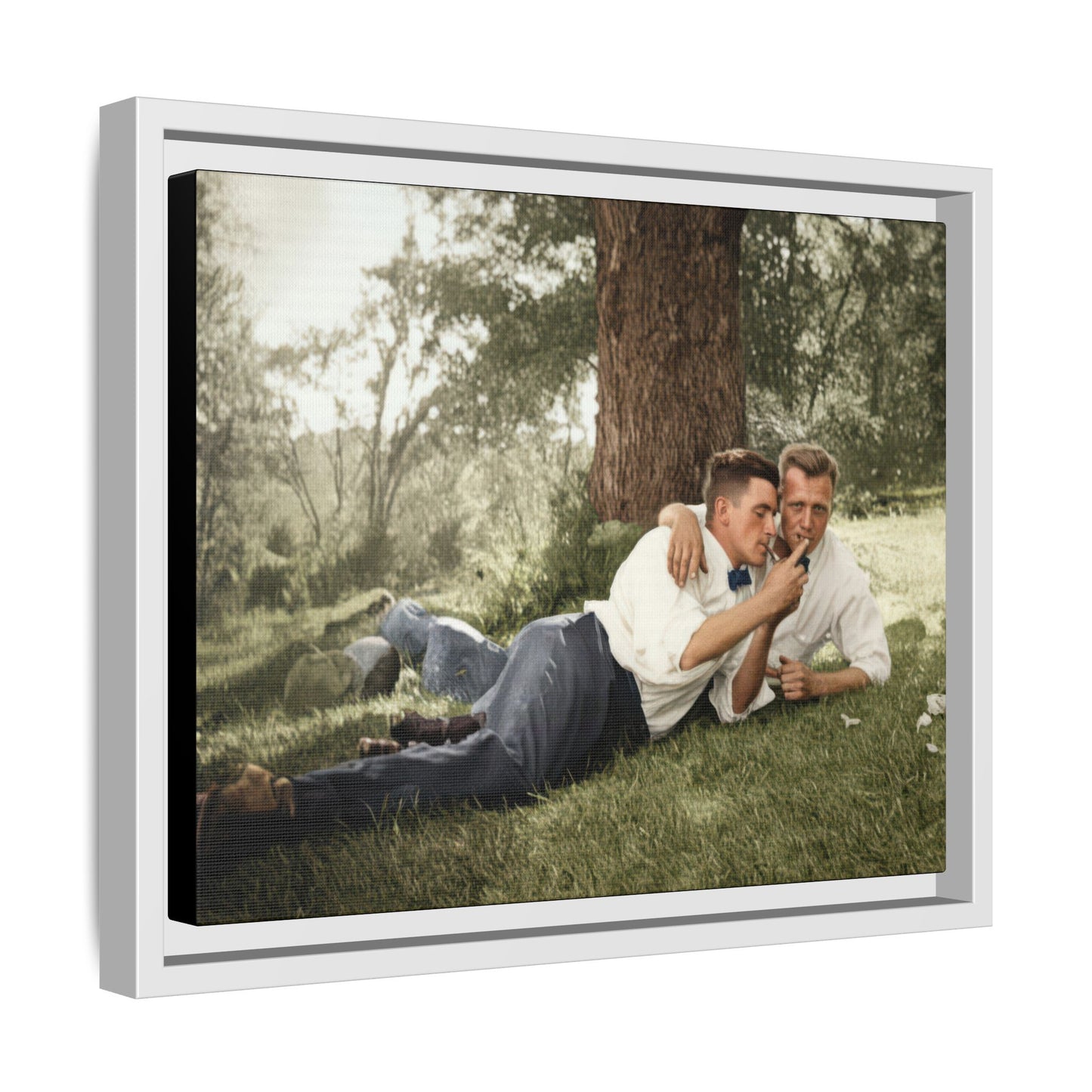 paire 137 | Framed Vintage Photo - Matte Canvas